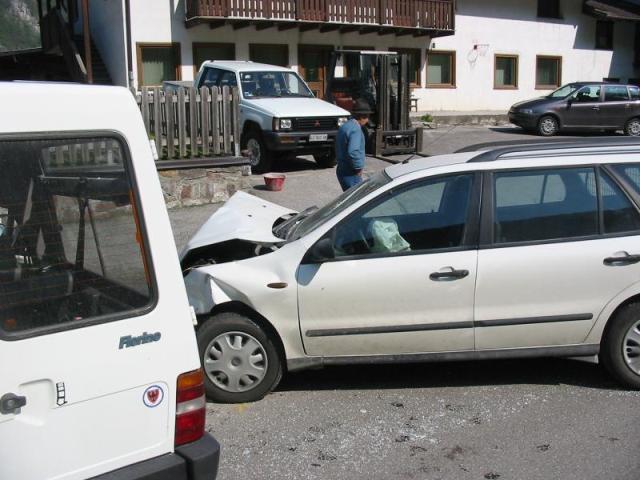  Incidente stradale 02/05/2005