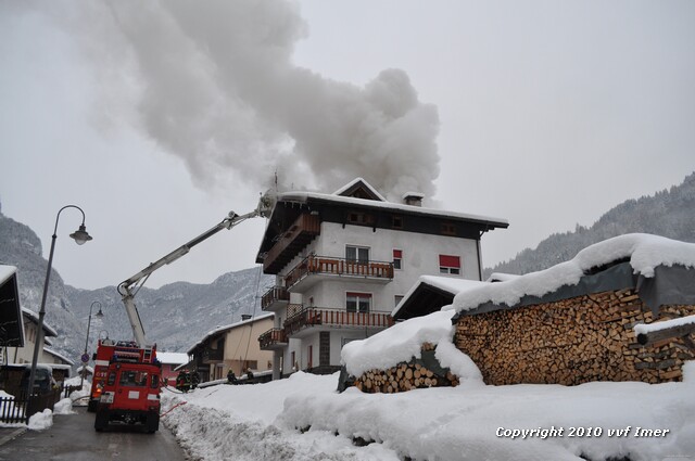 incendio tetto 05.jpg